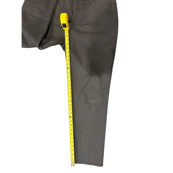 Croft & Barrow Womens Size 16 Regular Gray Straight Leg Stretch Pants - Picture 4 of 7